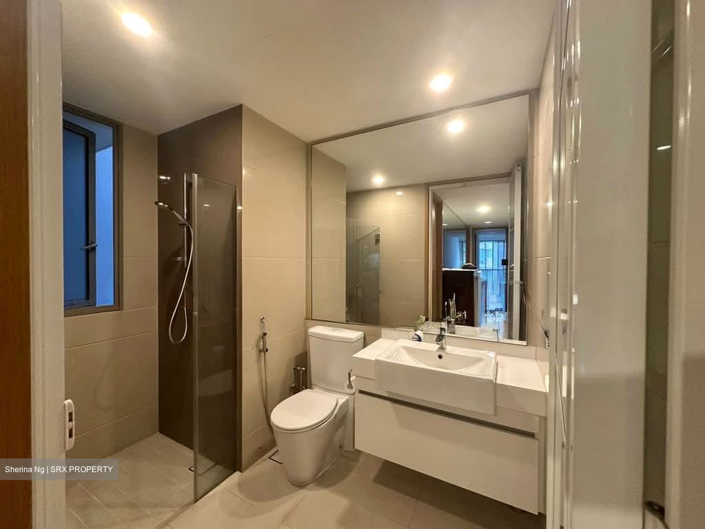 Terrasse (D19), Condominium #585439031